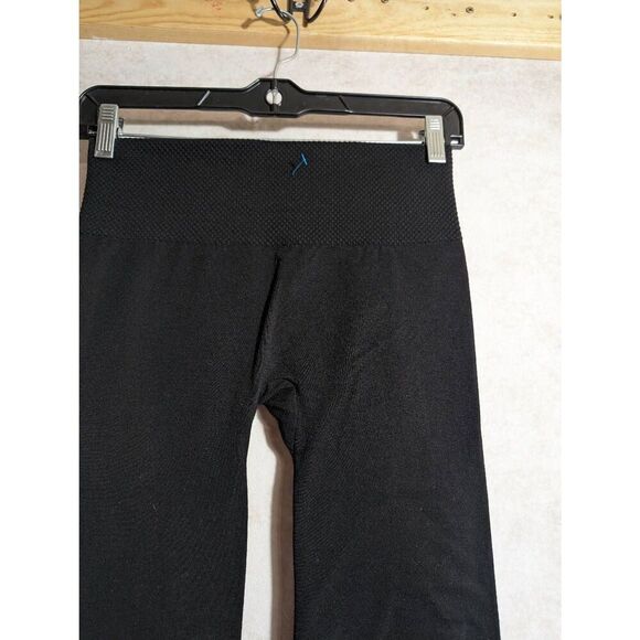 One5One new black love my fit leggings size 4-8 s/m * - Picture 5 of 5